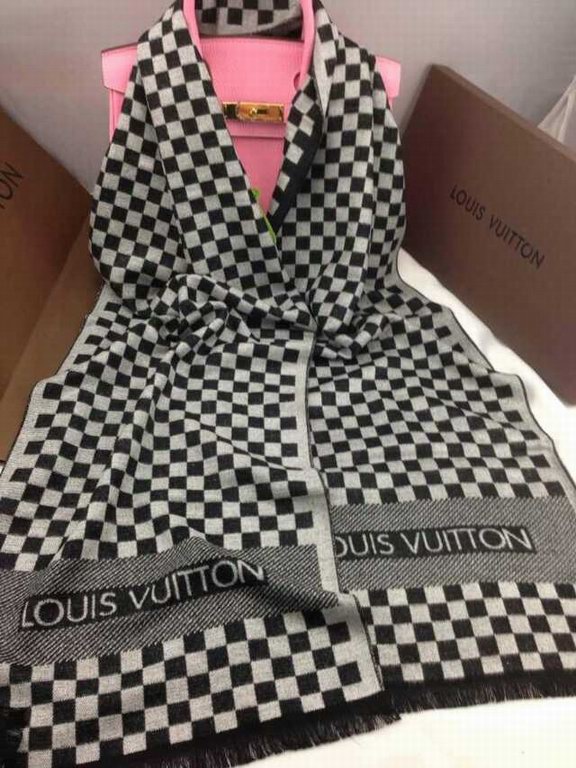 echarpe louis vuitton pas cher